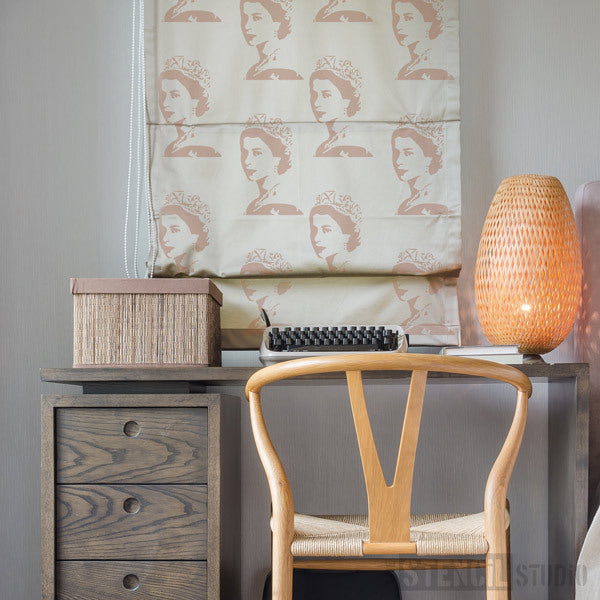 Young Queen  - The Stencil Studio