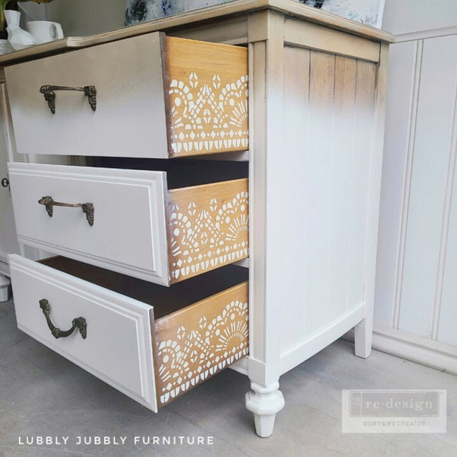 Mendhi Border- Redesign Stick & Style