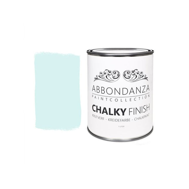 Eine Dose Abbondanza Kreidefarbe und ein Farbmuster für Abbondanza Farbe Hazy Blue Nr. 450